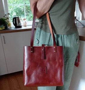 Kožená kabelka Freya hnědá