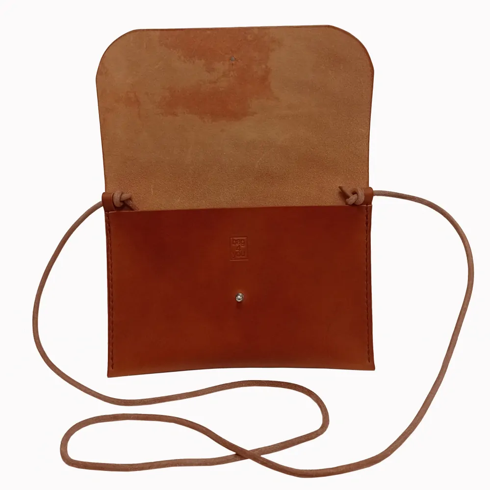 Kožené psaníčko Pia světle hnědé