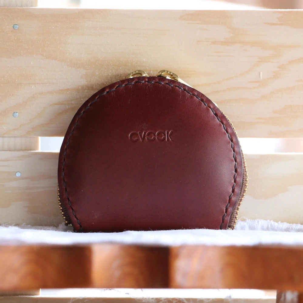 Kožená peněženka kulatá hnědá