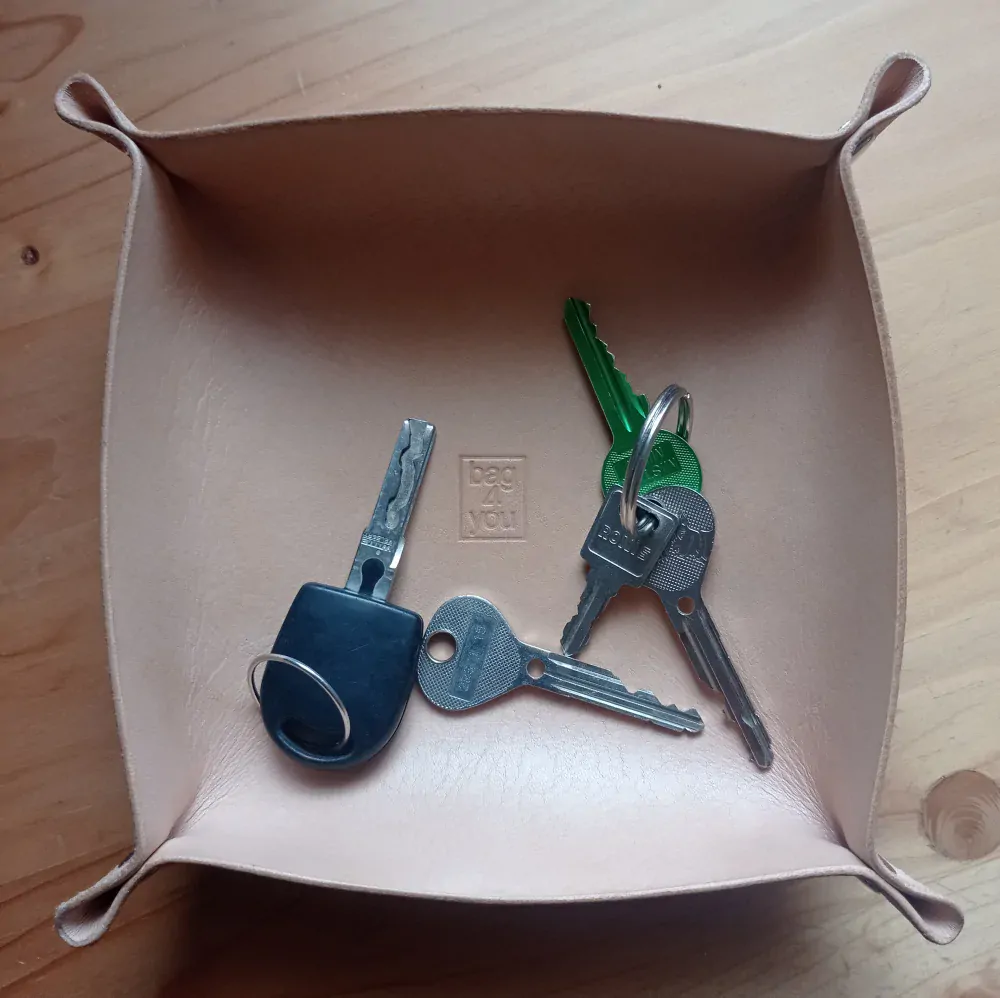 Kožená miska - přírodní