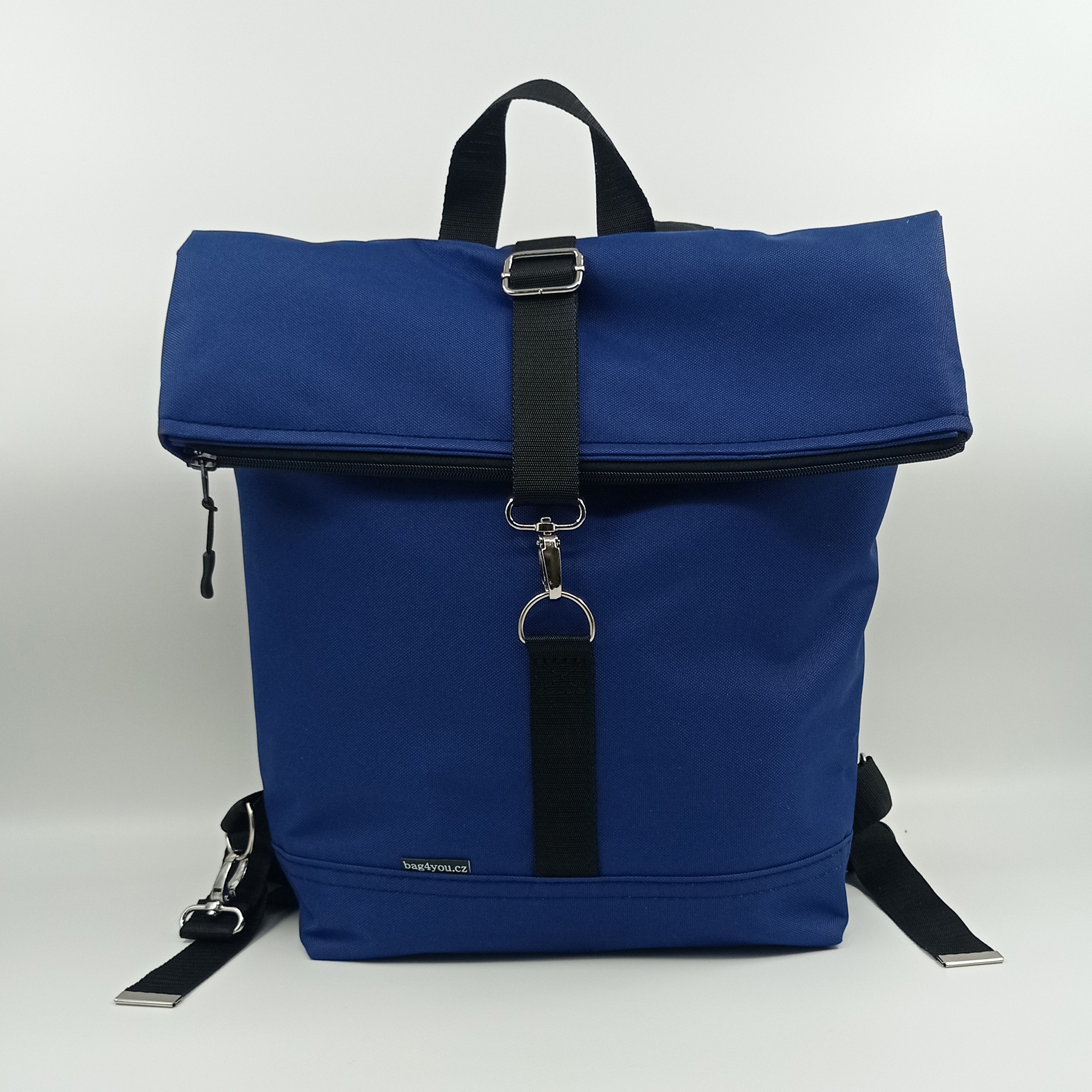 Batoh MAIA 09 se zádovou kapsou