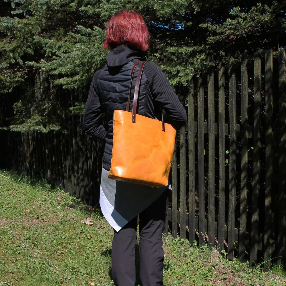 Kabelka BIRGIT hořčicová