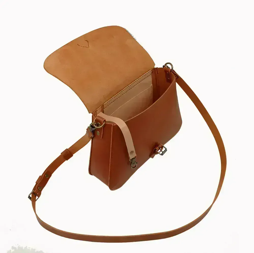 Kožená kabelka Kiara L světle hnědá