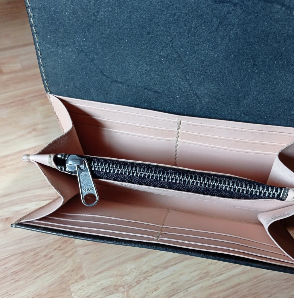 Kožená dámská peněženka černá