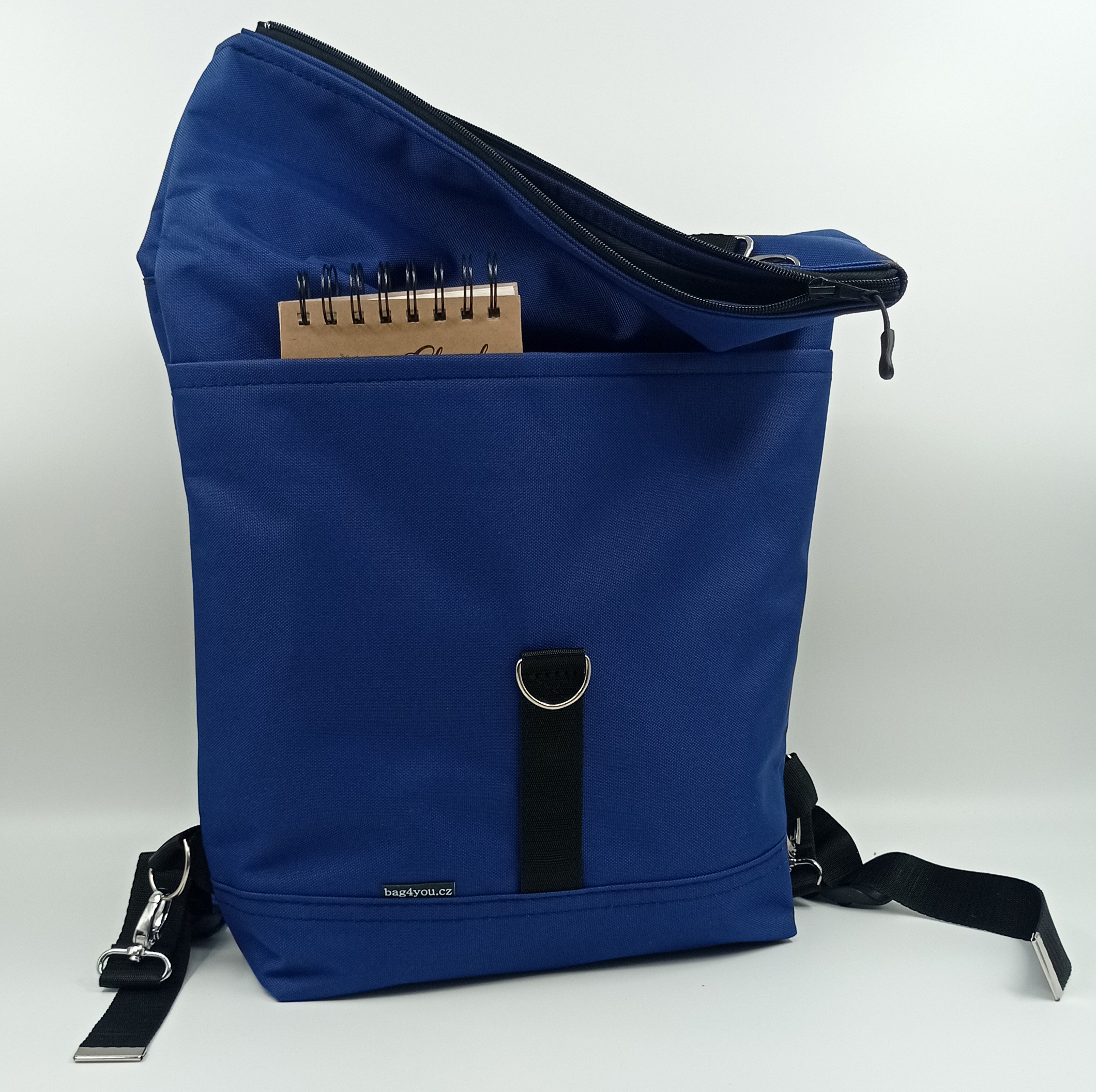 Batoh MAIA 09 se zádovou kapsou