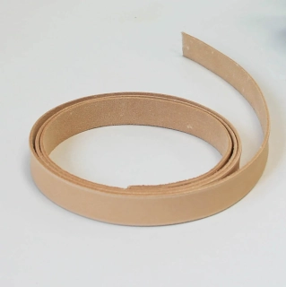 Kožené pásky k dalšímu tvoření - šířka 2,5 cm