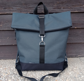 Batoh MAIA 03 se zádovou kapsou