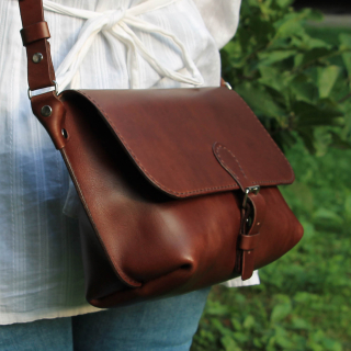 Kožená kabelka Alva hnědá